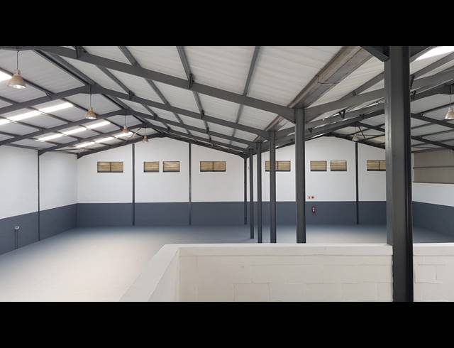 1,166M² FACTORY TO LET IN SAXENBURG PARK 2